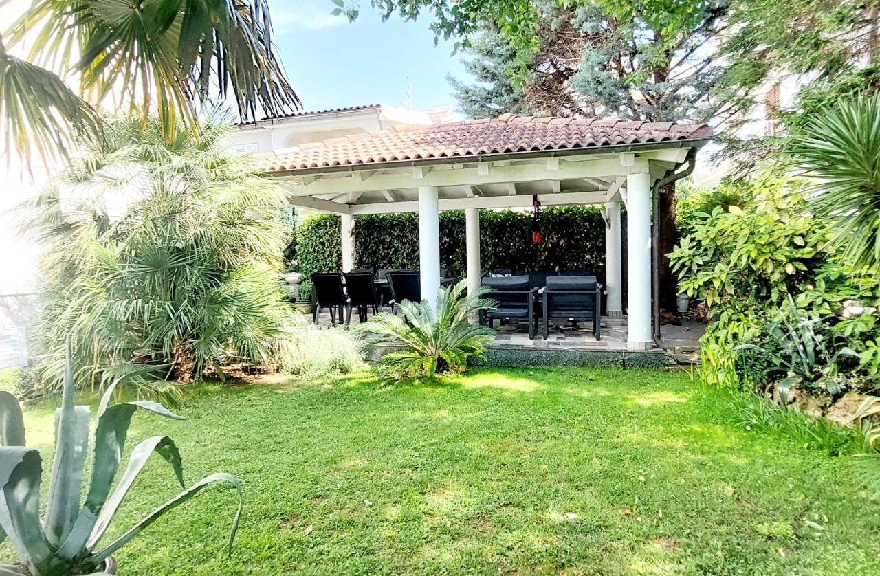 Apartments Bella Vita 2 Malinska Luaran gambar