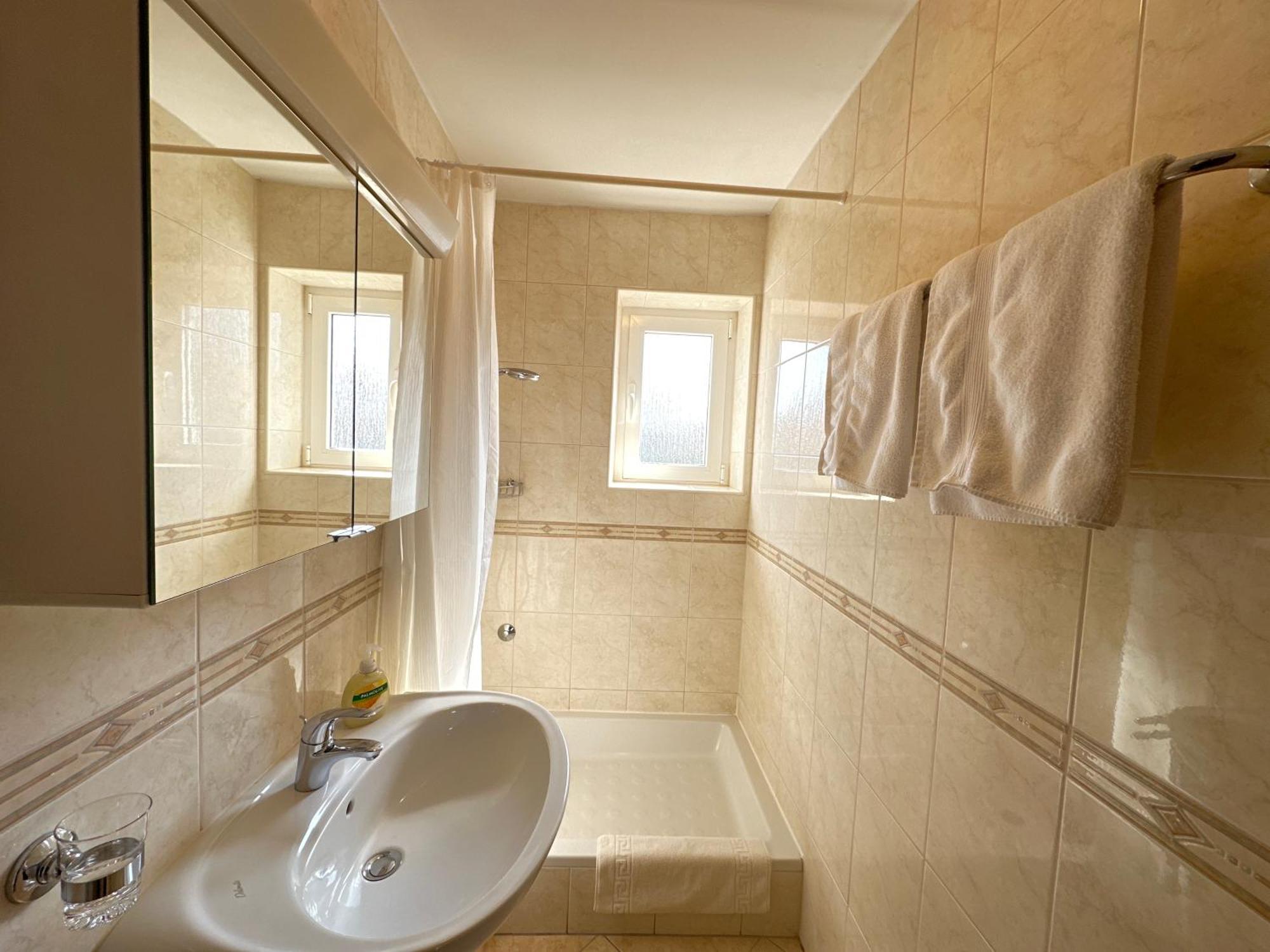 Apartments Bella Vita 2 Malinska Luaran gambar